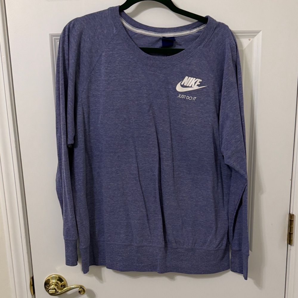 Nike Women's Heathered Purple Crew Neck Top XL